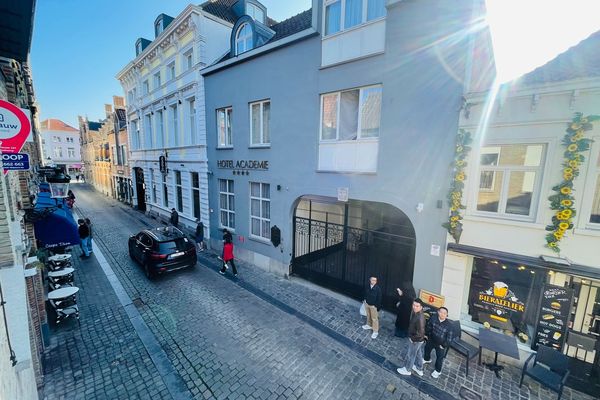 Commercieel te koop / Brugge