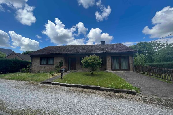 Villa
                            a vendre in Montigny-le-Tilleul