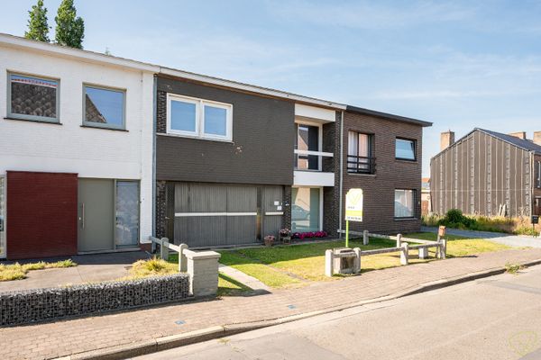 Huis te koop in Bassevelde