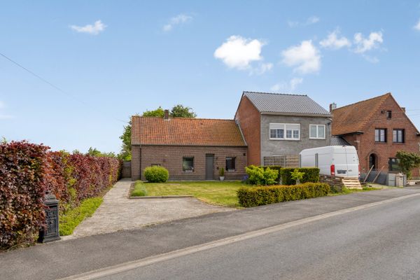 Huis
                                te koop
                                in Kortemark