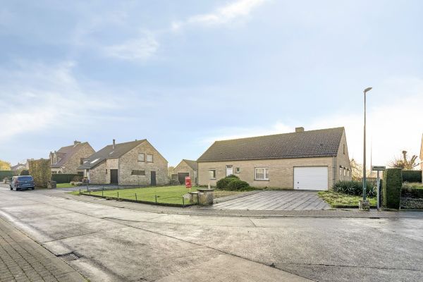 Huis
                                te koop
                                in Torhout