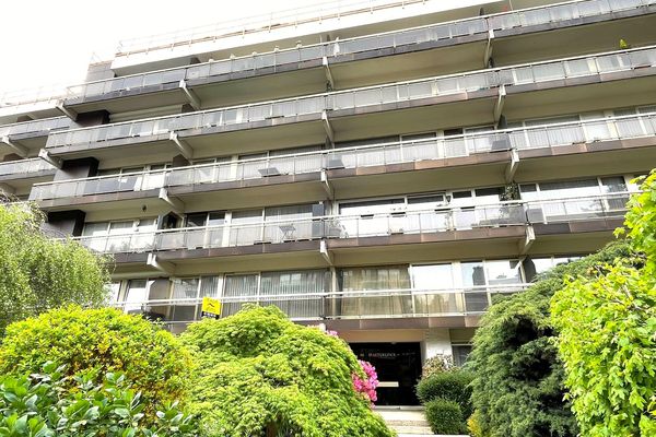 Estate main image