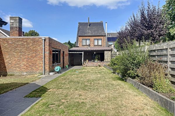 Huis
                                te koop
                                in Maldegem