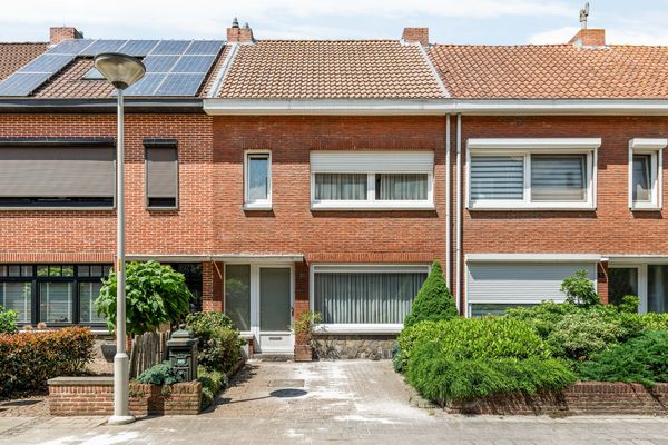 Huis
                            te koop in Schoten
