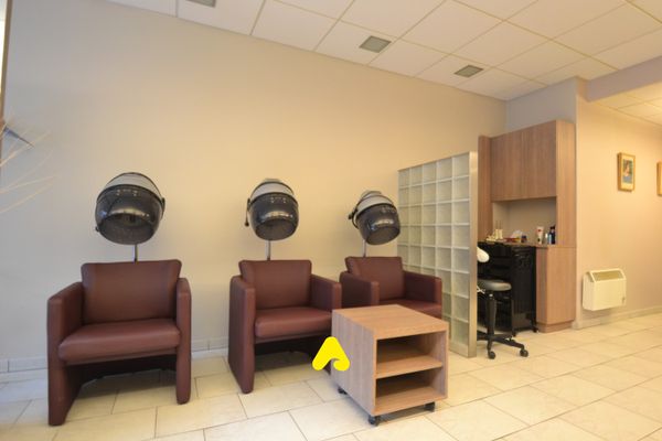 Commercial a vendre / De Panne