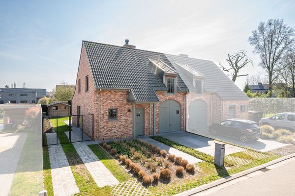 Huis
                                te huur
                                in Bassevelde