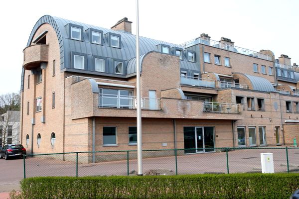 Bedrijfsgebouw
                            te koop in Heusden-Zolder