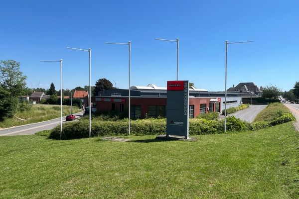Industrieel te koop / Landen