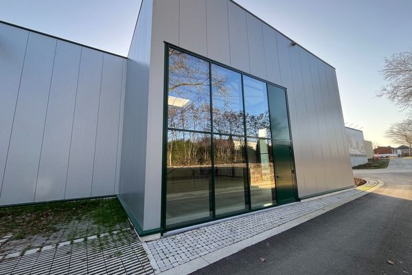 Industrieel te koop / Hasselt