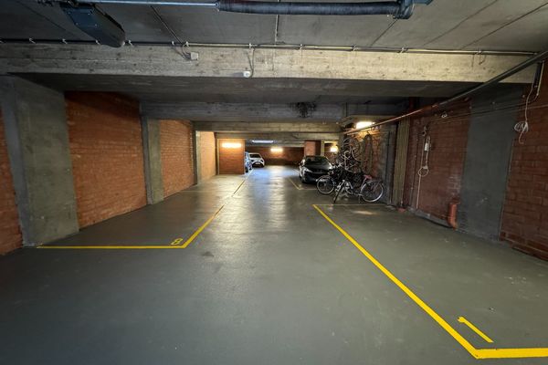 Staanplaats
                                te huur in Antwerpen