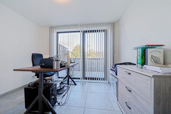 Apartment option buy / Beerzel
