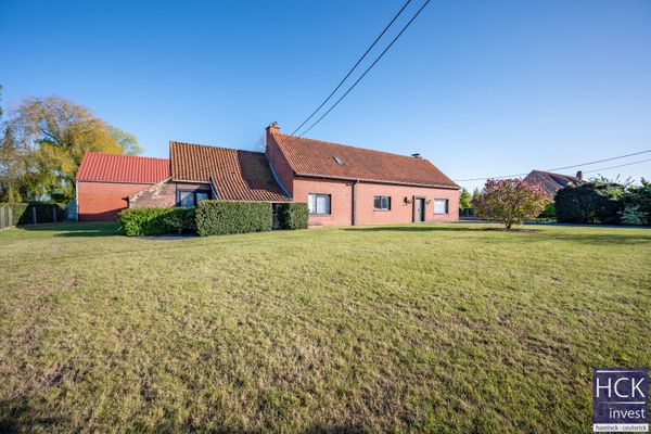 Huis
                                te huur in Kruishoutem