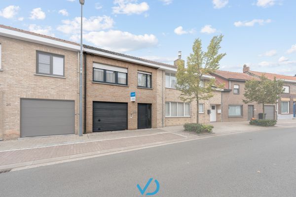 Huis
                            te koop in Westrozebeke