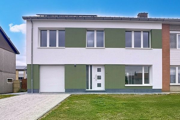 Huis
                                te koop
                                in Sint-Lievens-Houtem