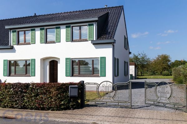Huis
                                verkocht
                                in Zwalm