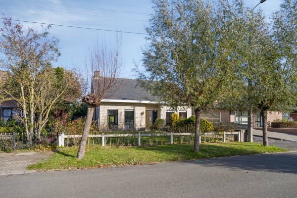 Huis
                                te koop
                                in Kortemark