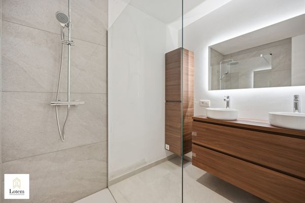 Appartement
                                te koop
                                in Laakdal