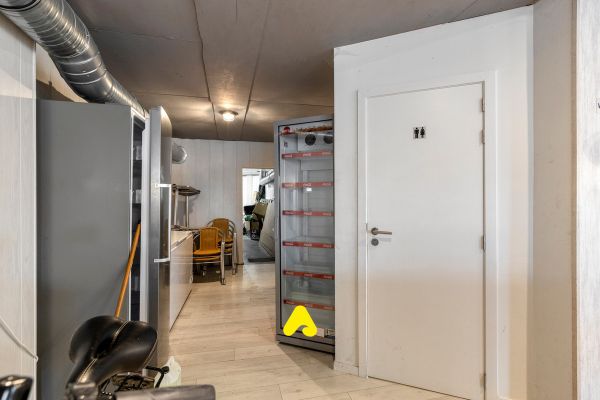 Commercial a louer / De Panne