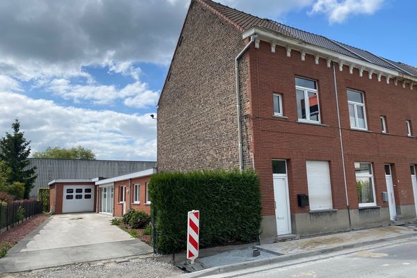 estate img