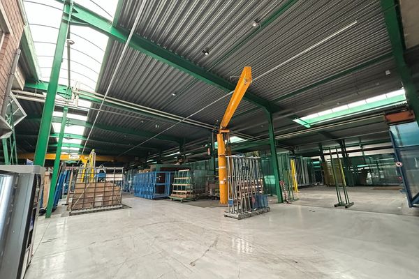 Industrieel te koop / Hasselt