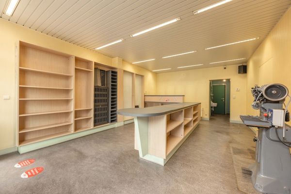 Commercieel te koop / Sint-Eloois-Vijve