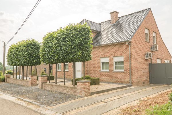 Villa
                            verkocht in Heers