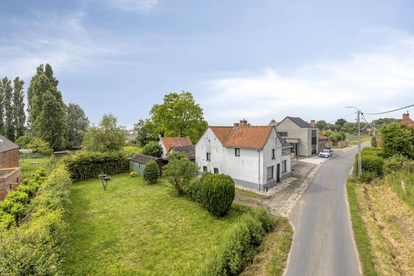 Huis
                                te koop
                                in Wevelgem