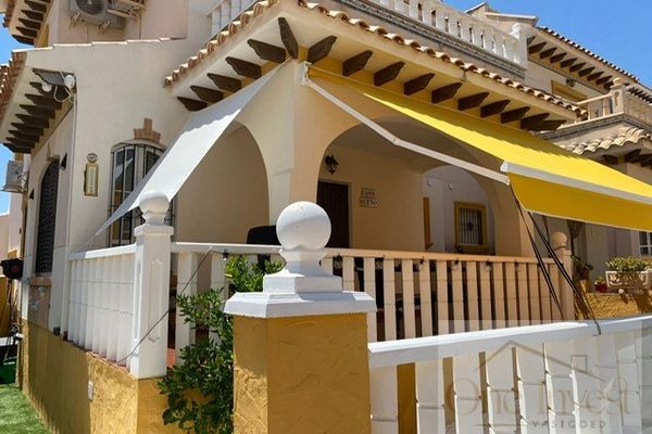 Vakantiewoning
                            te koop in Valencia