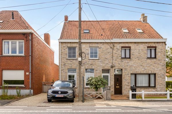 Huis
                                te koop in Meulebeke