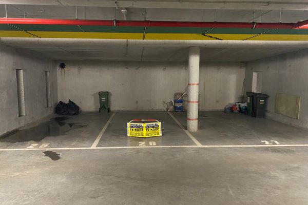 Garage
                            te huur in Sint-Amandsberg