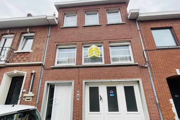 Eengezinswoning
                                verkocht in Sint-Kruis