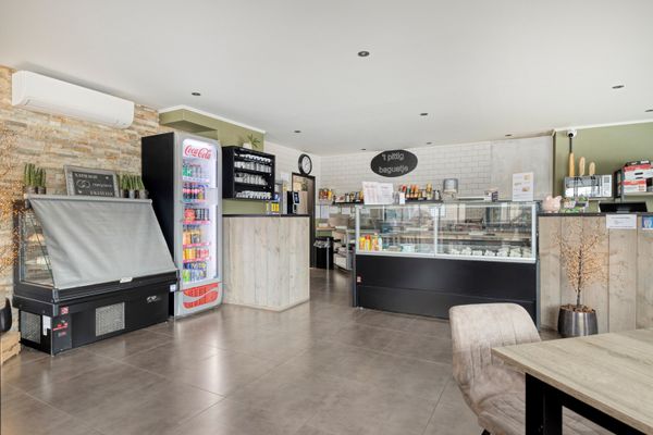 Commercieel te koop / Pelt