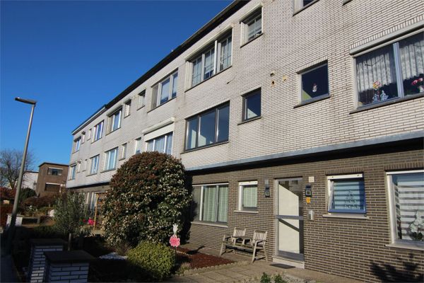 Estate main image