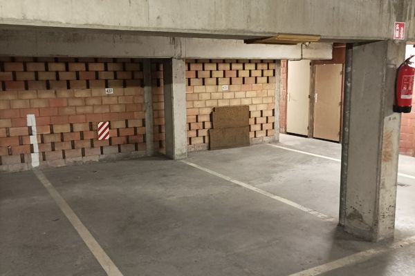 Parking
                            a vendre in Nieuport