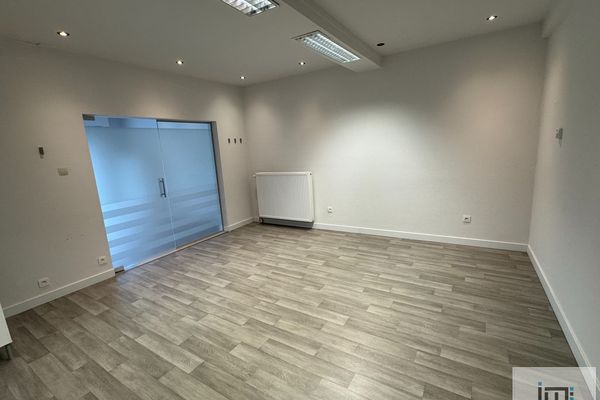 Commercieel te huur / Wellen