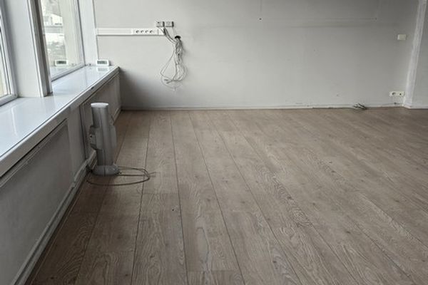 Commercieel te huur / Beringen