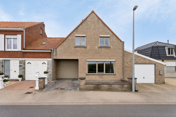 Huis
                                verkocht
                                in Eernegem