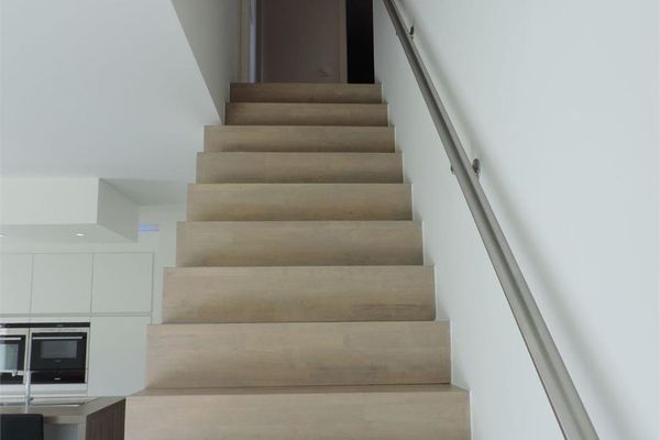 Huis verhuurd / Paal