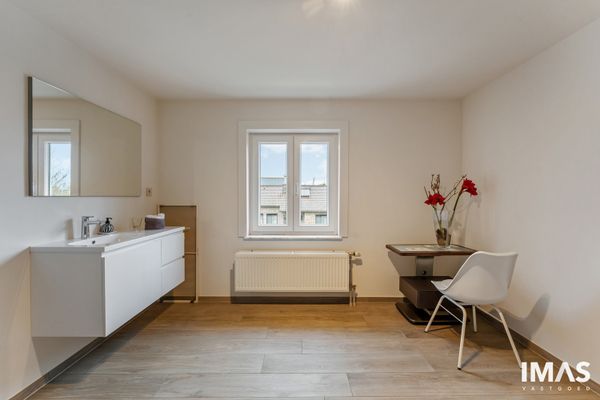 Huis te koop / Kermt