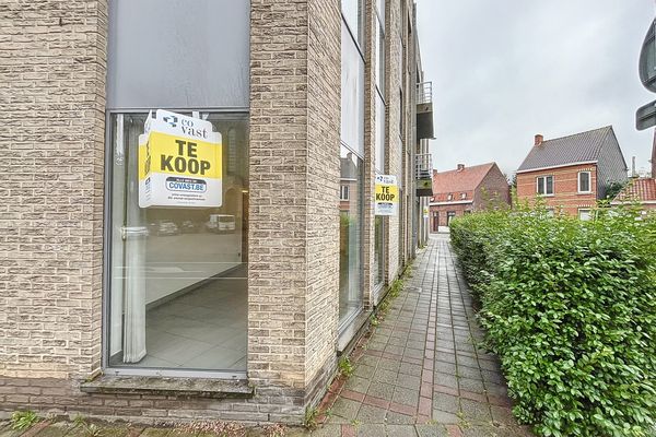 Commercieel
                                te koop
                                in Tielt