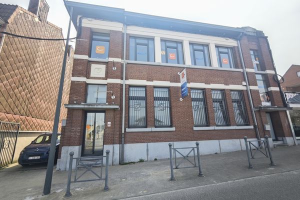 Commercial
                                a louer
                                in Gembloux