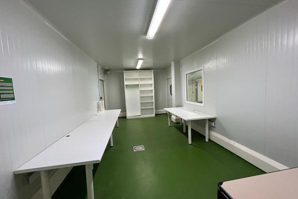 Industrieel te koop / Genk