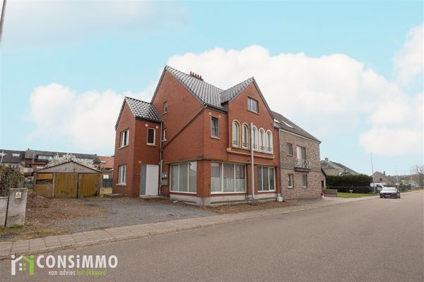 Estate main image