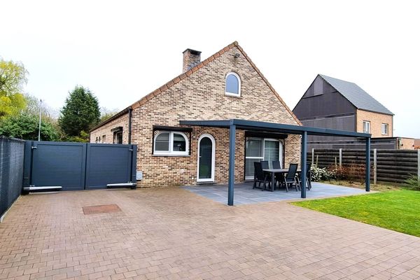 Estate main image