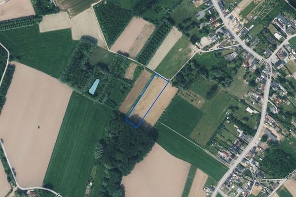 Terrain
                                a vendre
                                in Baardegem