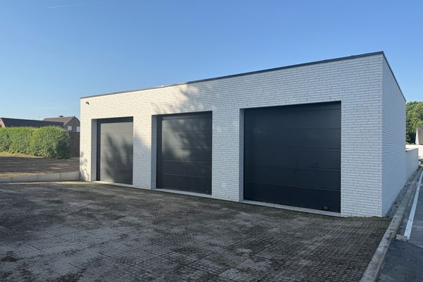 Garage
                                te huur
                                in Kortemark