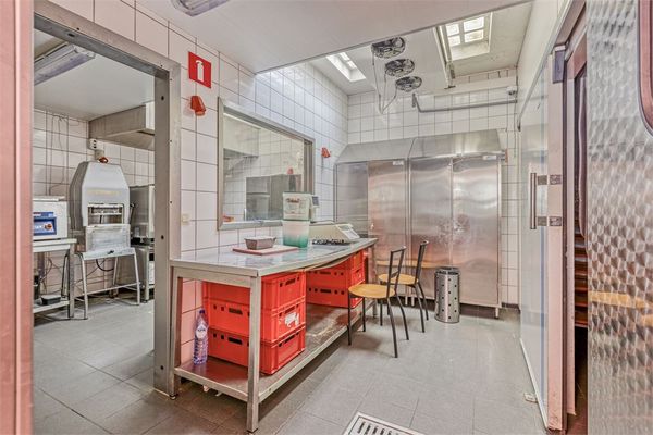 Commercial a vendre / Tongres