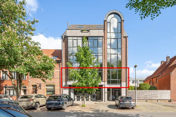 Estate main image