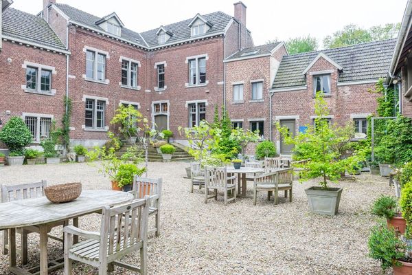 Commercieel
                                verkocht
                                in Voeren