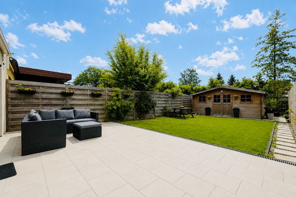 Rijwoning
                            te koop in Lint